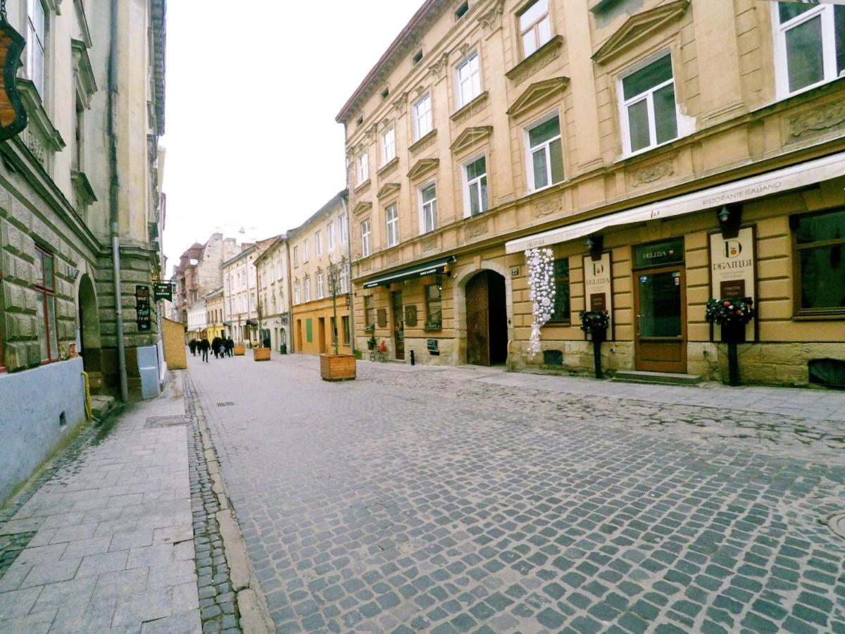 Lion King Lesya Ukrainka Apartment Liov Exterior foto